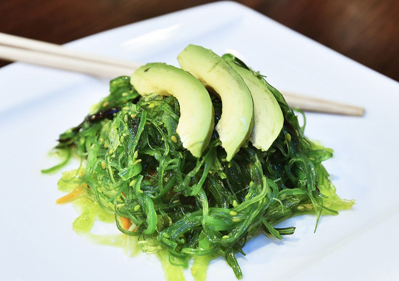 The Health Benefits of Eating Seaweed: Are Marine Munchies The Next Big Thing?